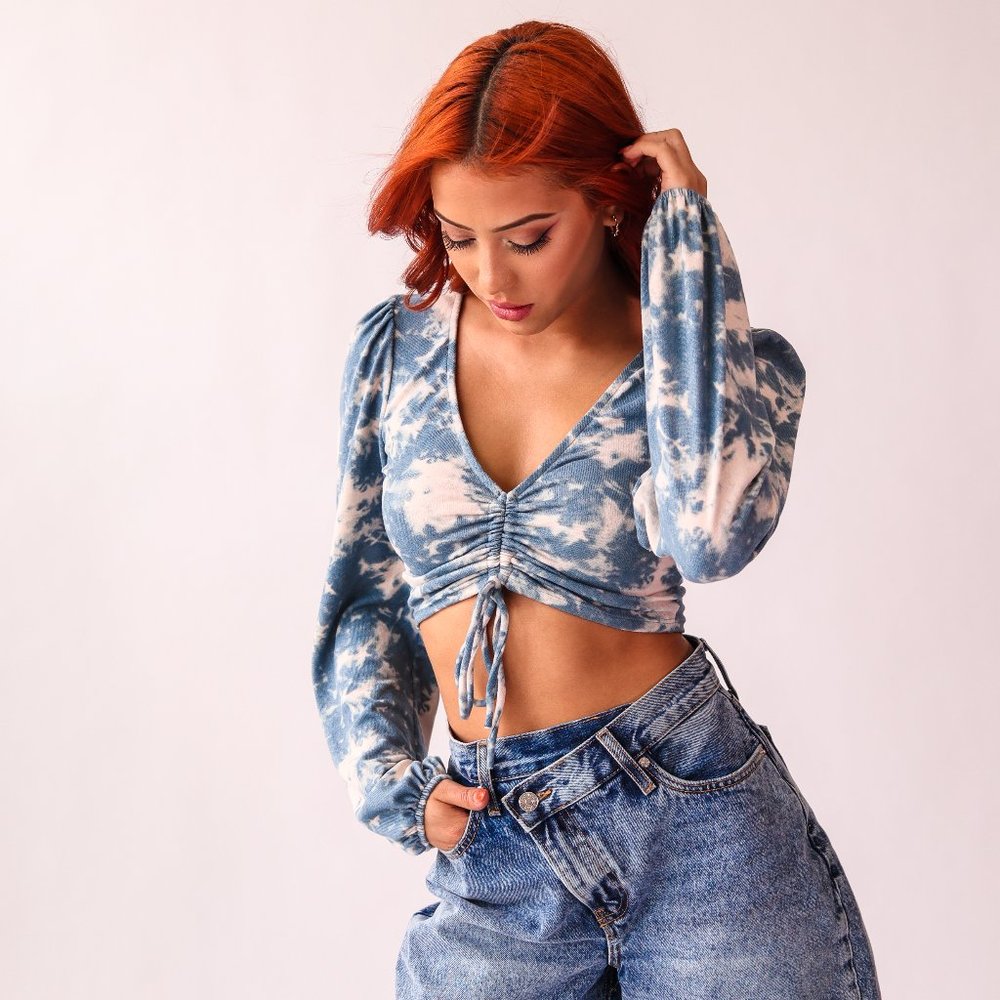 Adjustable Long Sleeve Crop Top